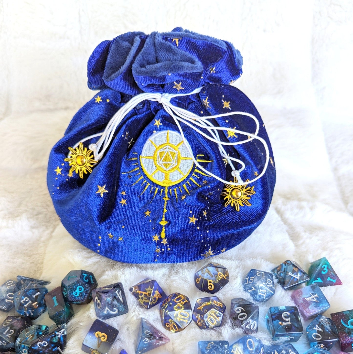 Cleric Dice Bag – Multi-Pocket Starry Blue Velvet Pouch with D20 Design | Fennek & Finch Fennek and Finch