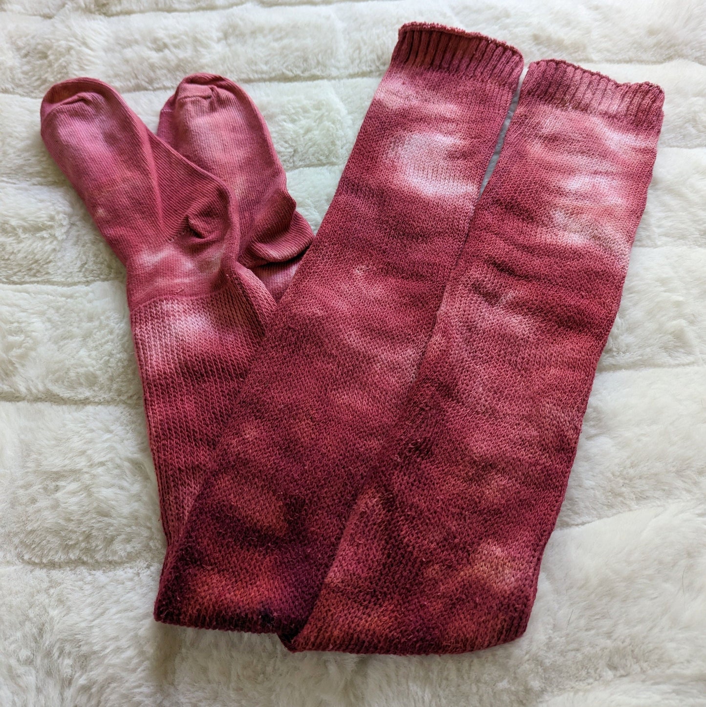 Cozy Socks - Pomegranate