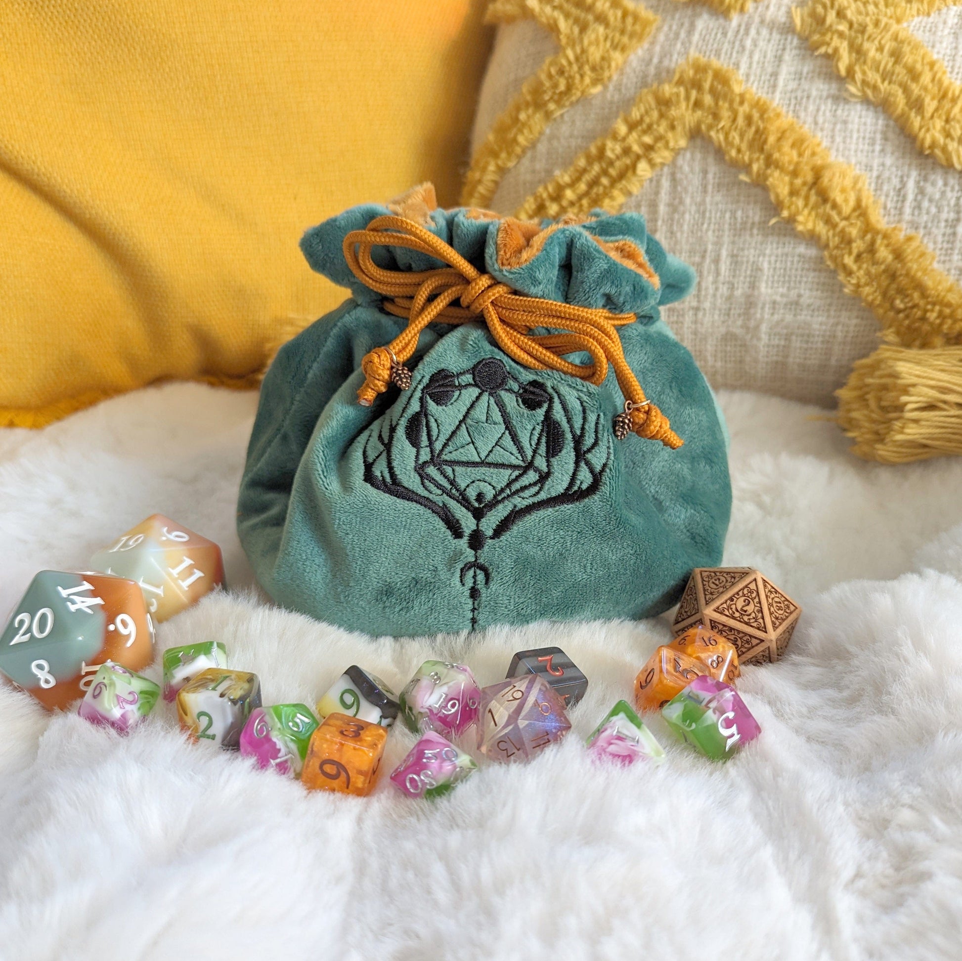 Druid dice bag. Multi pocket large dice bag in green and brown