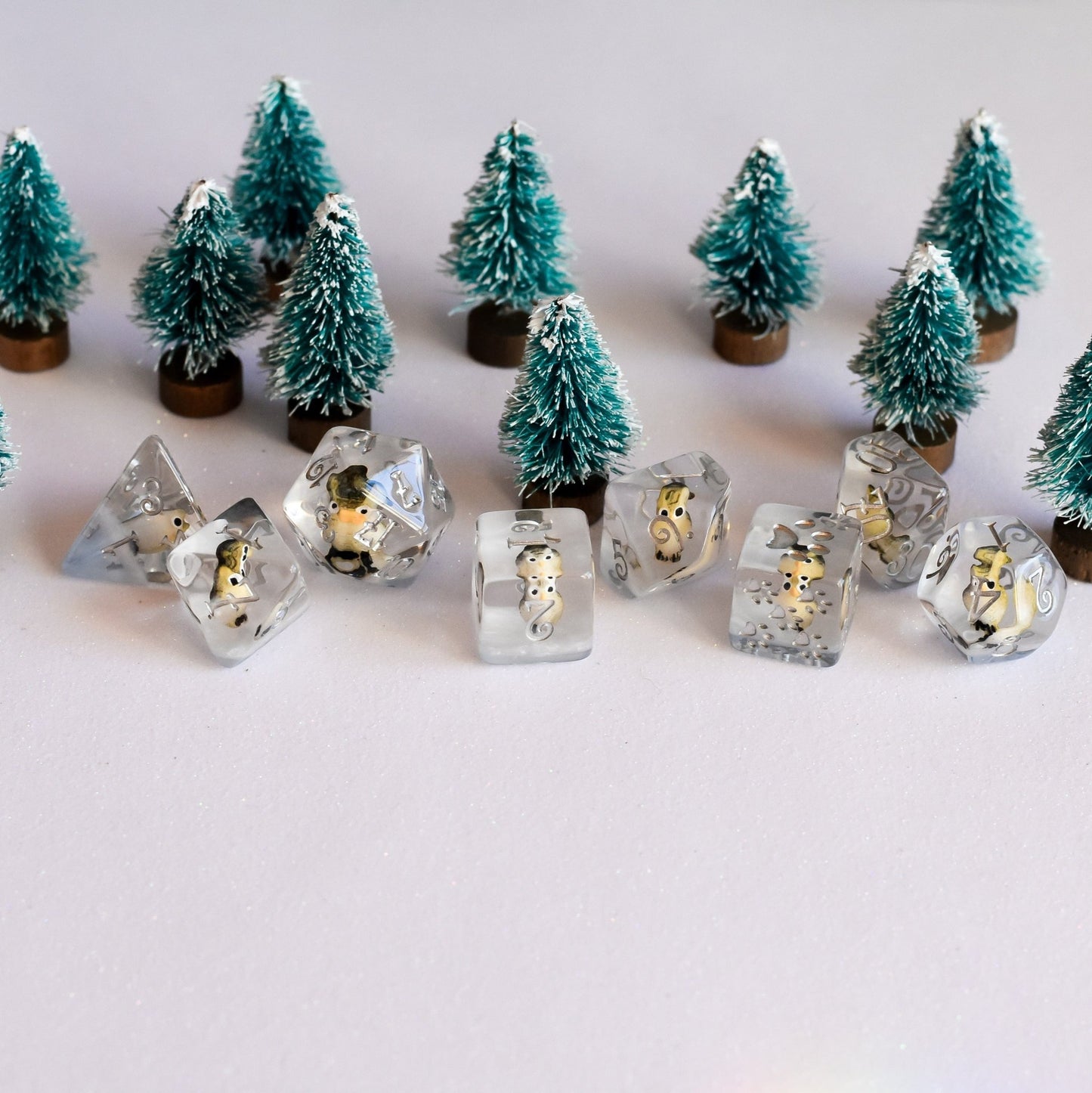 Horned Owl Dice Set – 8-Piece Animal DnD Dice with Paw D6 | Fennek & Finch Dice Sets & Games Fennek and Finch