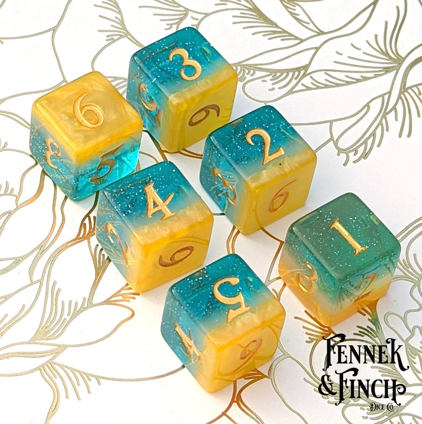 Beach Party Dice Set – 8/12pc Golden Sand Blue Ocean Layered Paw Die DnD Dice Dice sets Fennek and Finch D6 Set