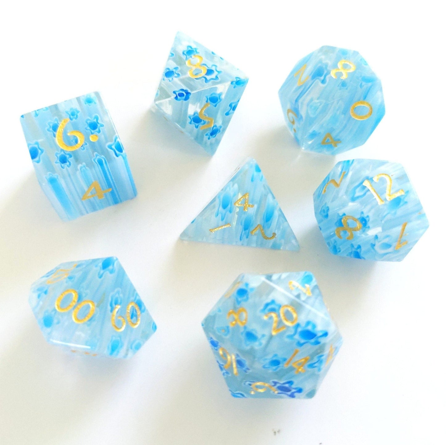 Blue Flower Glass Dice Set – 7-Piece Gemstone Floral DnD Dice Dice sets Fennek and Finch