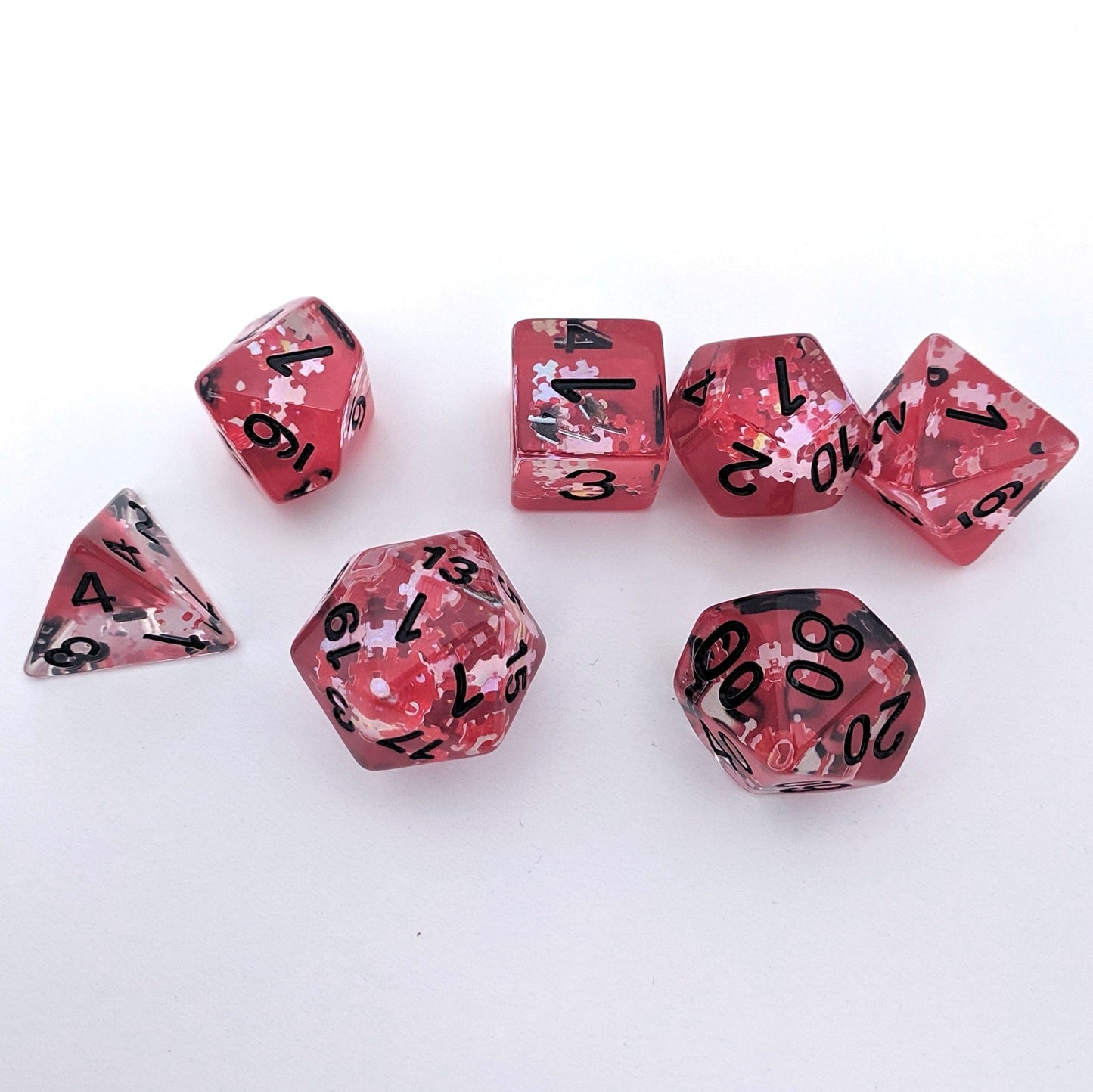 Deadly Puzzle DnD Dice Set, Red Translucent Glitter Dice Dice sets Fennek and Finch