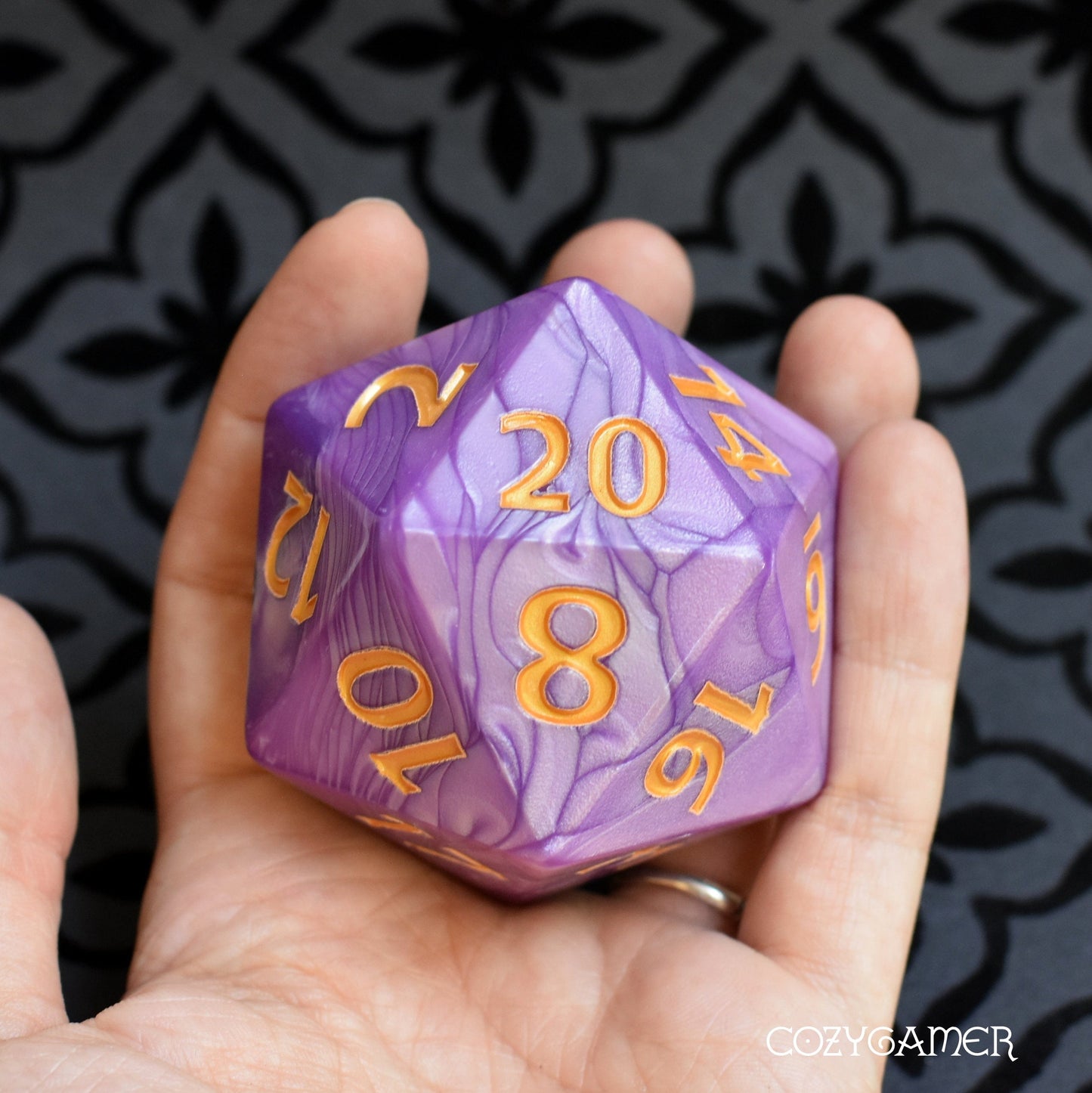 Giant Pearly D20 Dice Sets & Games Fennek and Finch