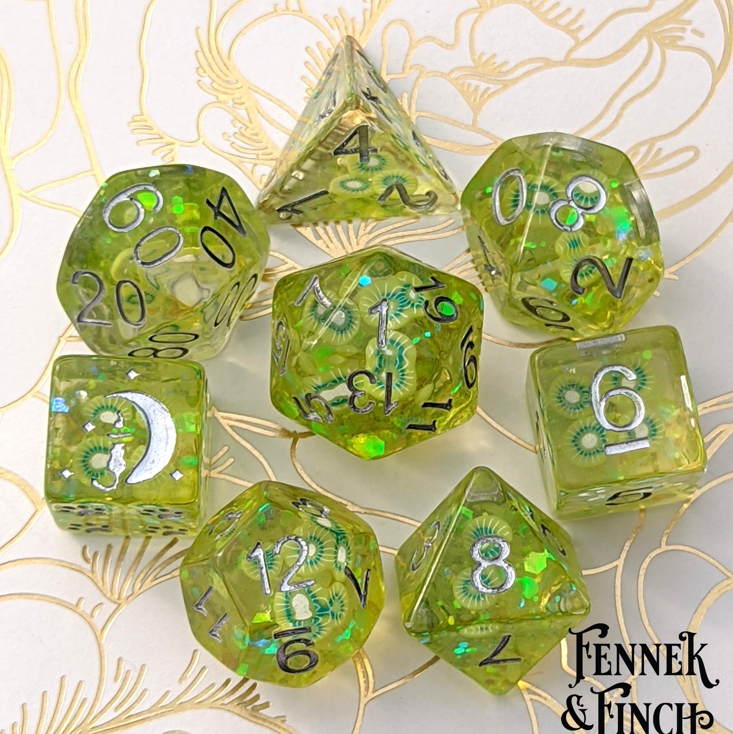Kiwi Dice Set. 8 Piece Fruit Slice Bright DnD Dice Set Dice sets Fennek and Finch