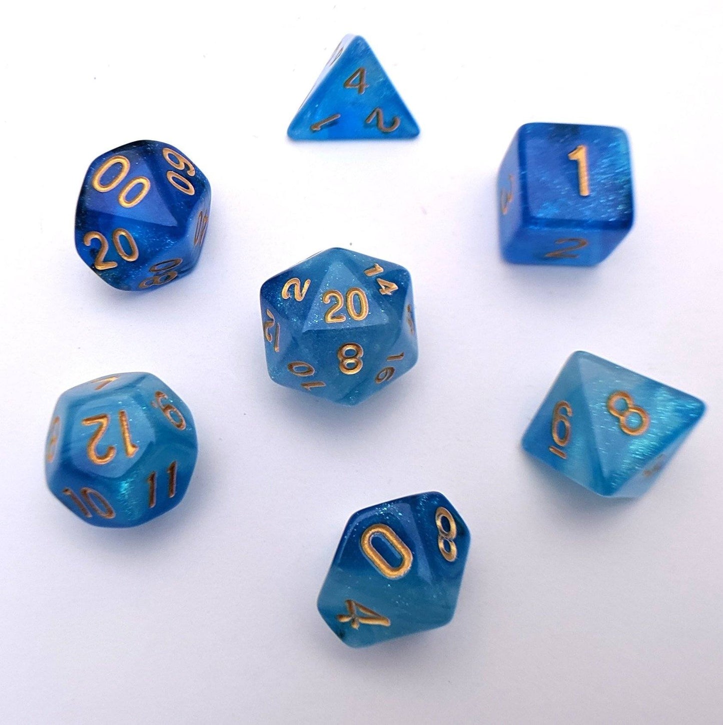 Mermaid Crown Dice Set – 7-Piece Semi-Translucent Shimmering Blue Acrylic DnD Dice sets Fennek and Finch