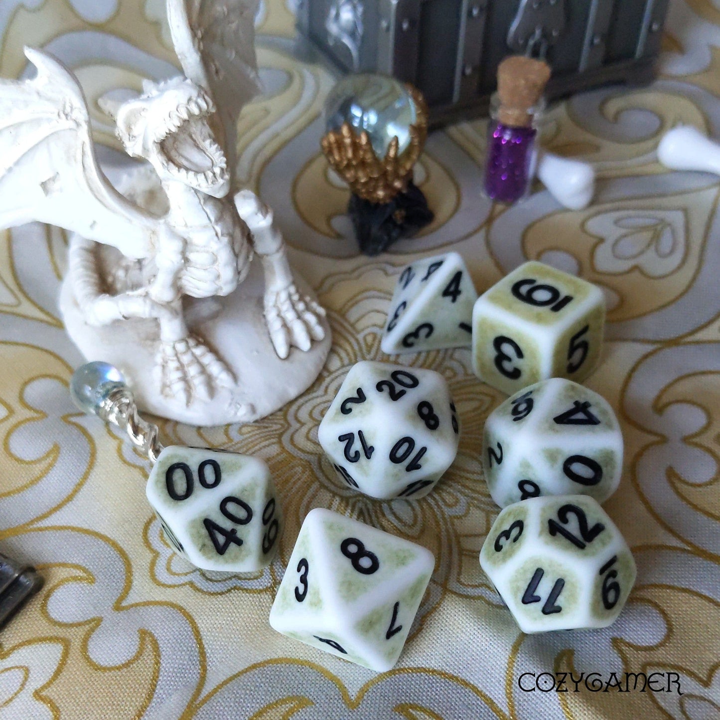 Pear Ancient Dice Set