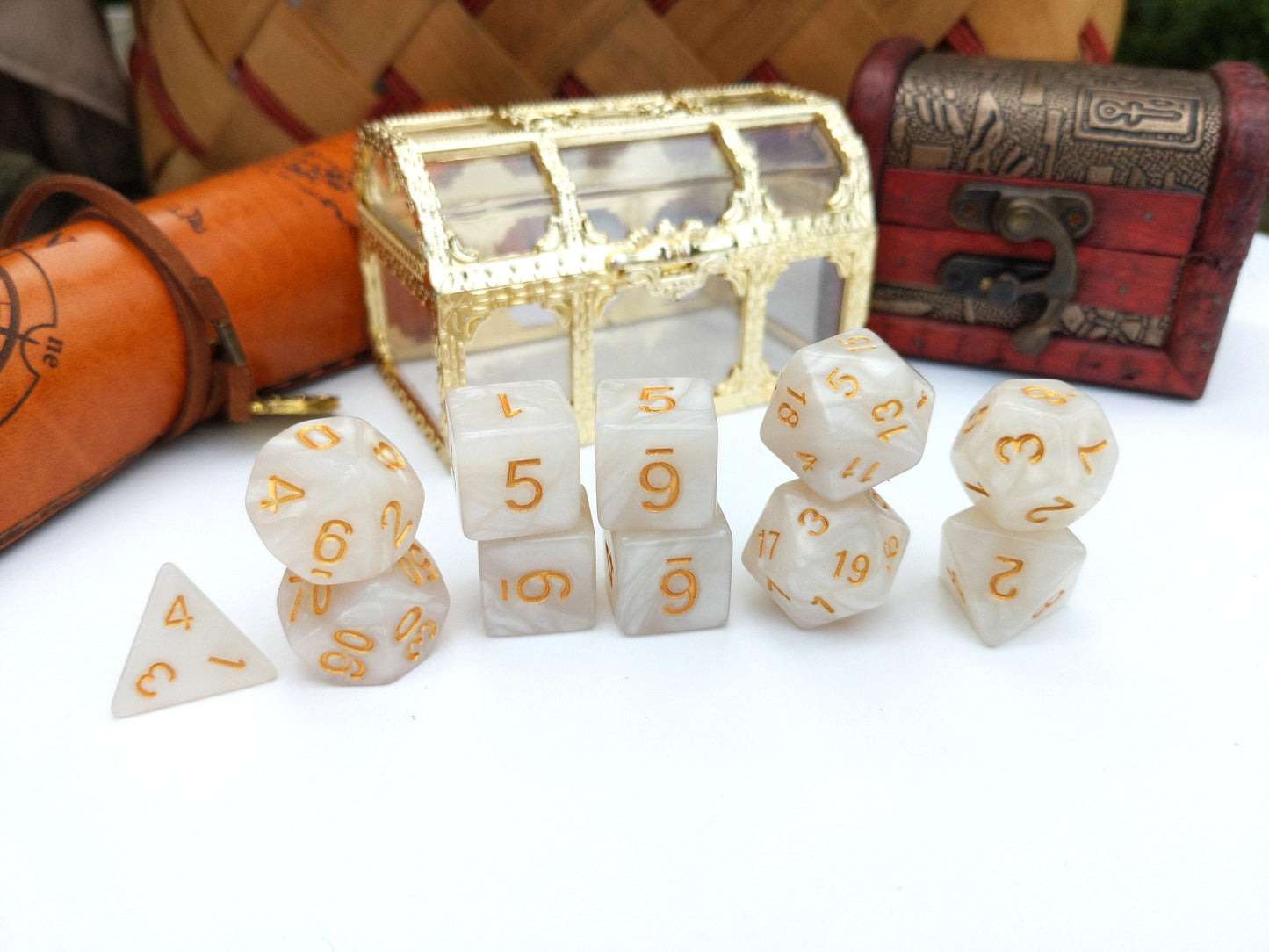 11 Piece Pearly Gates Dice Set. - CozyGamer