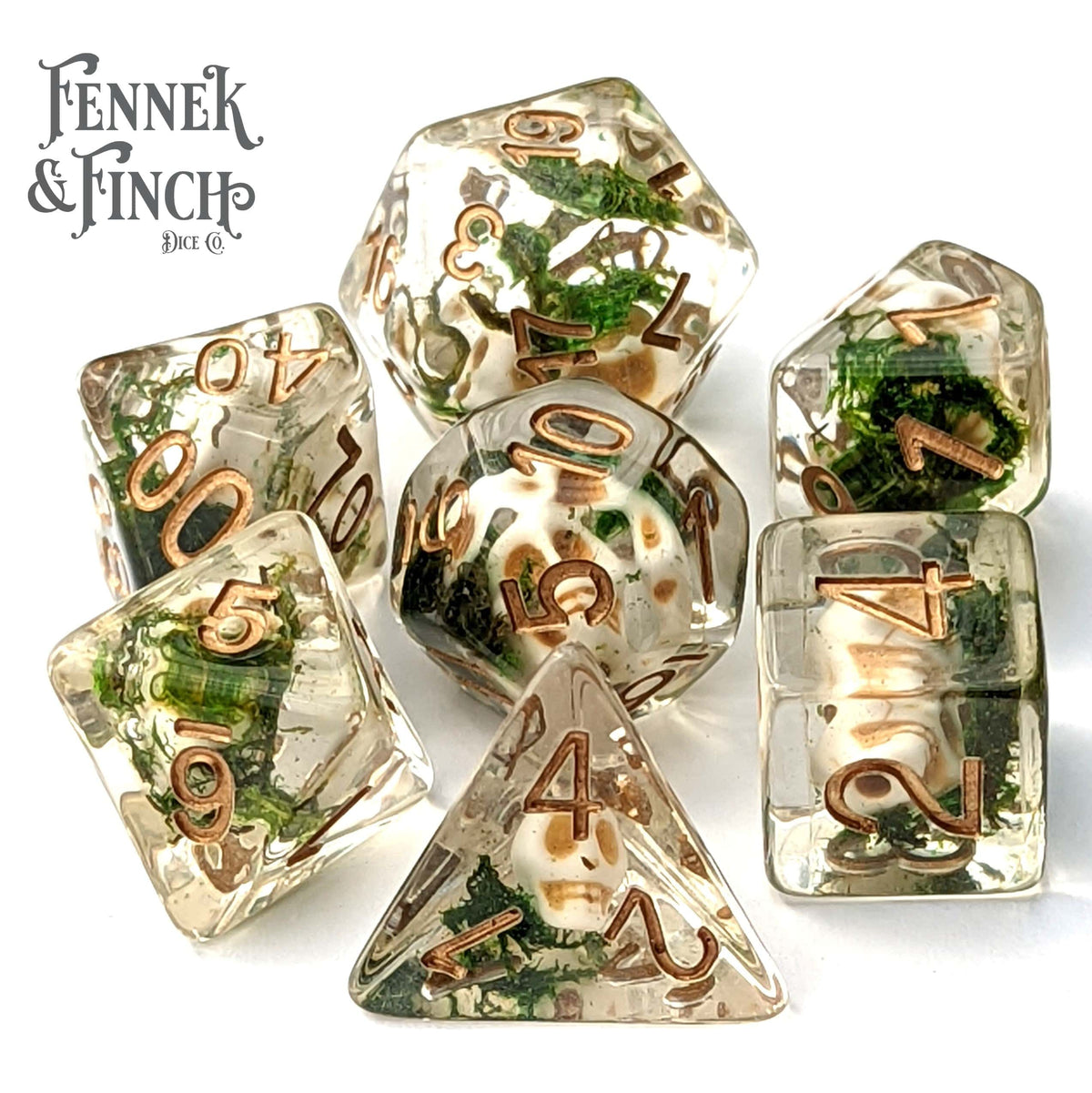 Resting Skull Dice Set, Skull beads and moss Dice sets Fennek and Finch