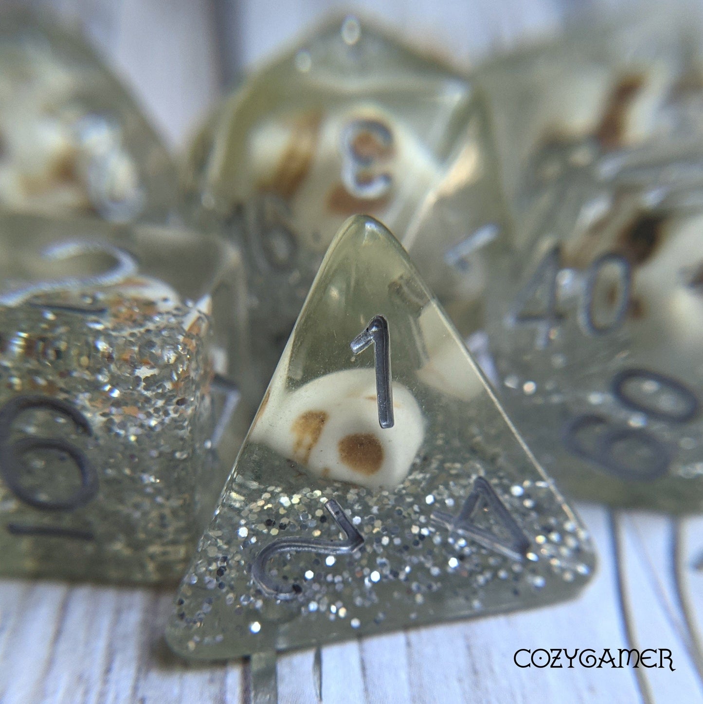 Spirit Skull DnD Dice Set. Skull Bead on Silver Glitter