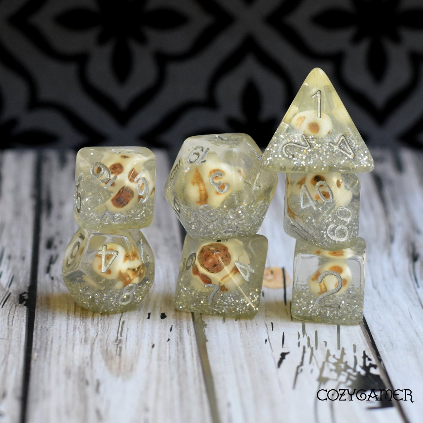 Spirit Skull DnD Dice Set. Skull Bead on Silver Glitter