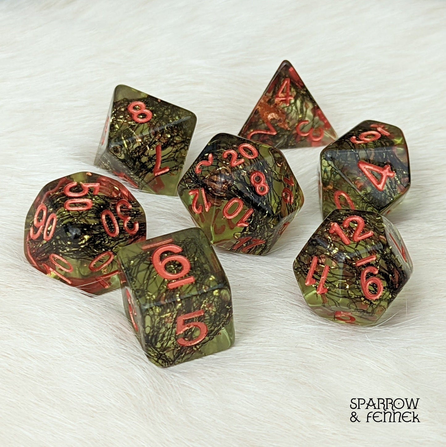 Tangled Wood Dice Set. 7 Piece Green Forest Themed Dice Set with Branches and Copper Foil Dice sets Fennek and Finch