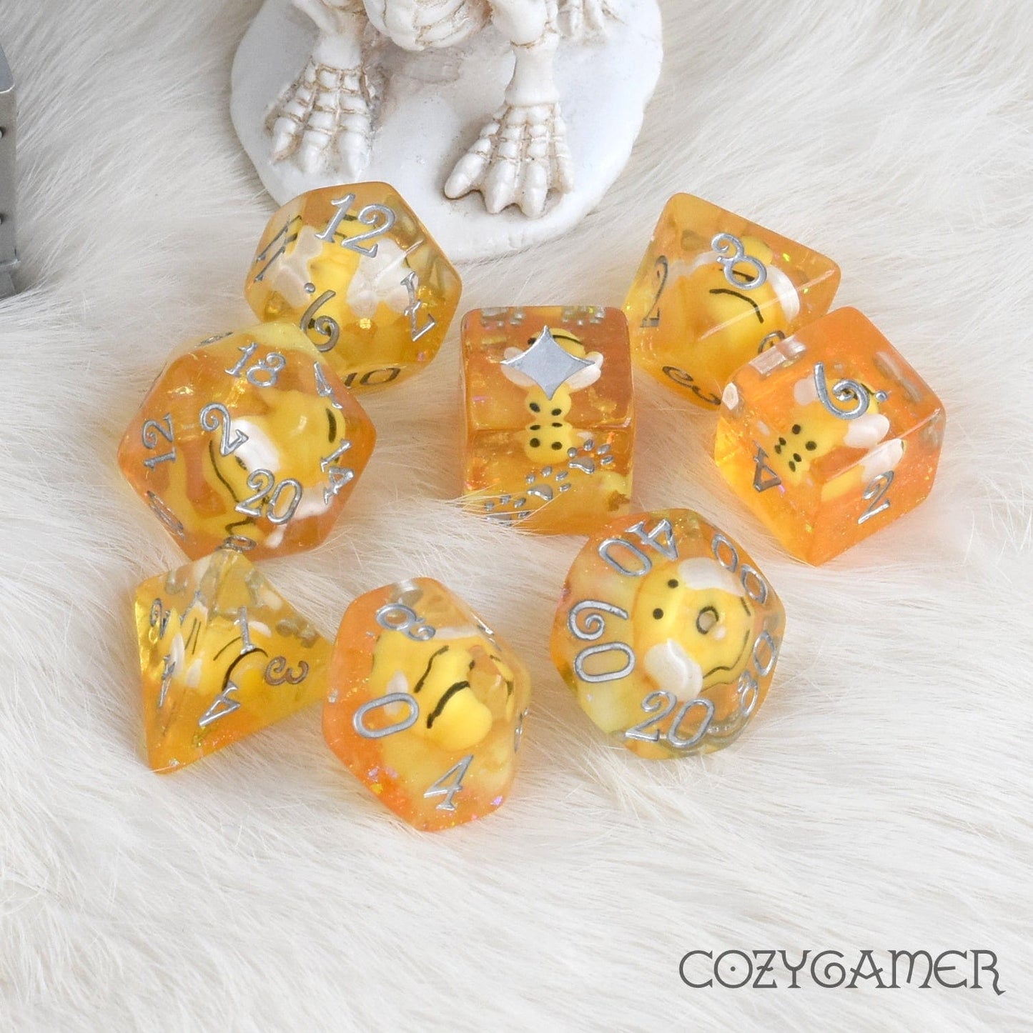 The Bee's Knees Dice Set. 8 Piece Bumble Bees and Honey DND Dice Dice sets Fennek and Finch