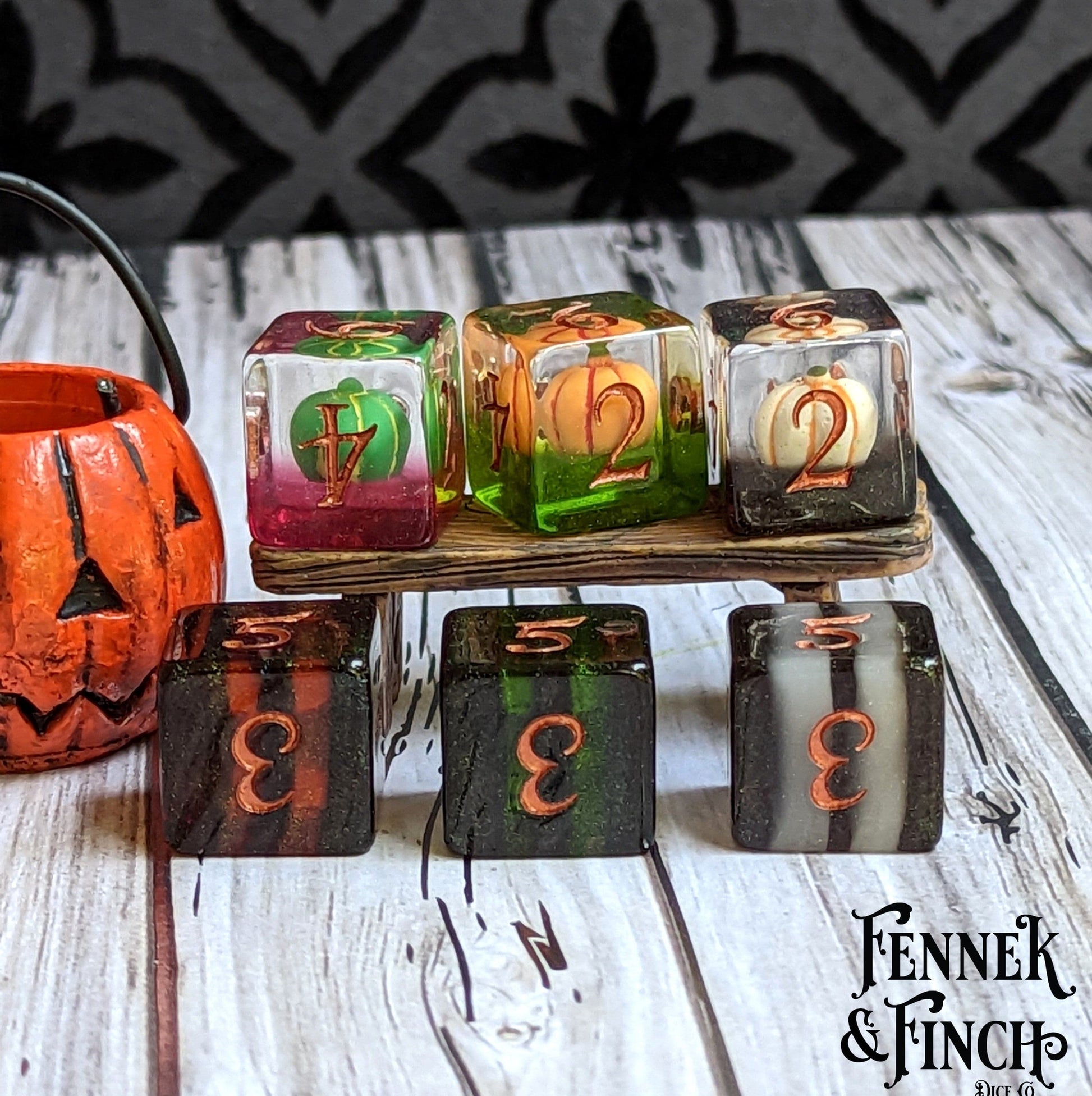 Trick or Treat D6 Dice Set. Pumpkin and stripe dice Fennek and Finch