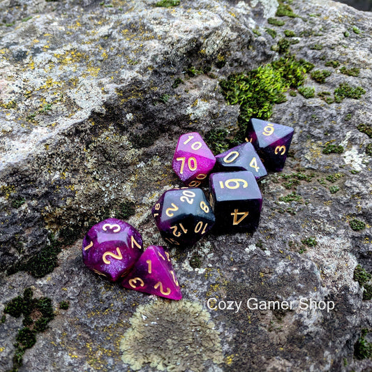 Warlock Dice Set, Black and Purple Glitter Marbled 7 Piece D&D Dice Set - CozyGamer