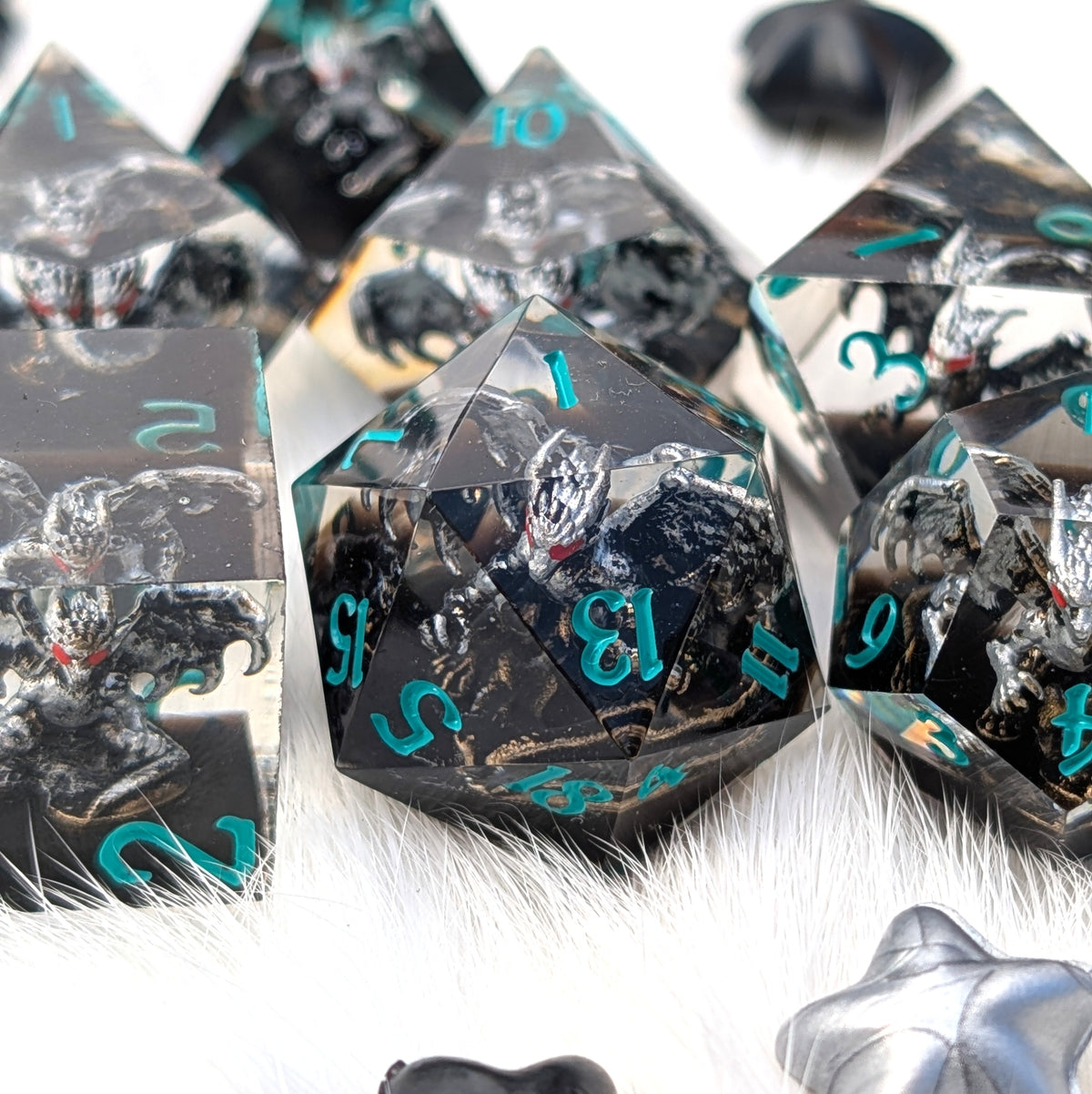 Gargoyle Dragon DnD Dice Set - Black Resin - Gargoyle's Vigil