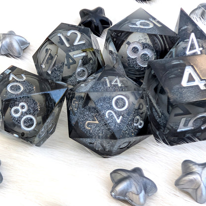 Black Liquid Core DnD Dice Set - Gray Glitter - Grave Mist