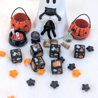 Halloween D6 Dice Set - Black Ghost & Pumpkin Dice - Little Haunts