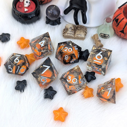 Halloween Liquid Core DnD Dice Set - Pumpkin Pyre
