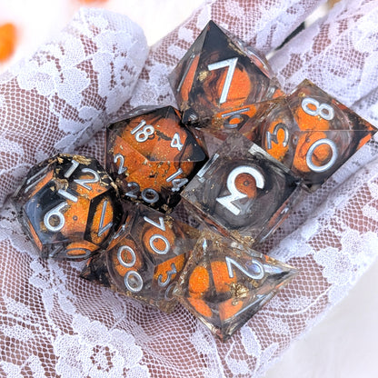 Halloween Liquid Core DnD Dice Set - Pumpkin Pyre