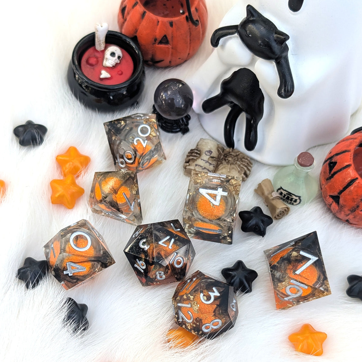 Halloween Liquid Core DnD Dice Set - Pumpkin Pyre