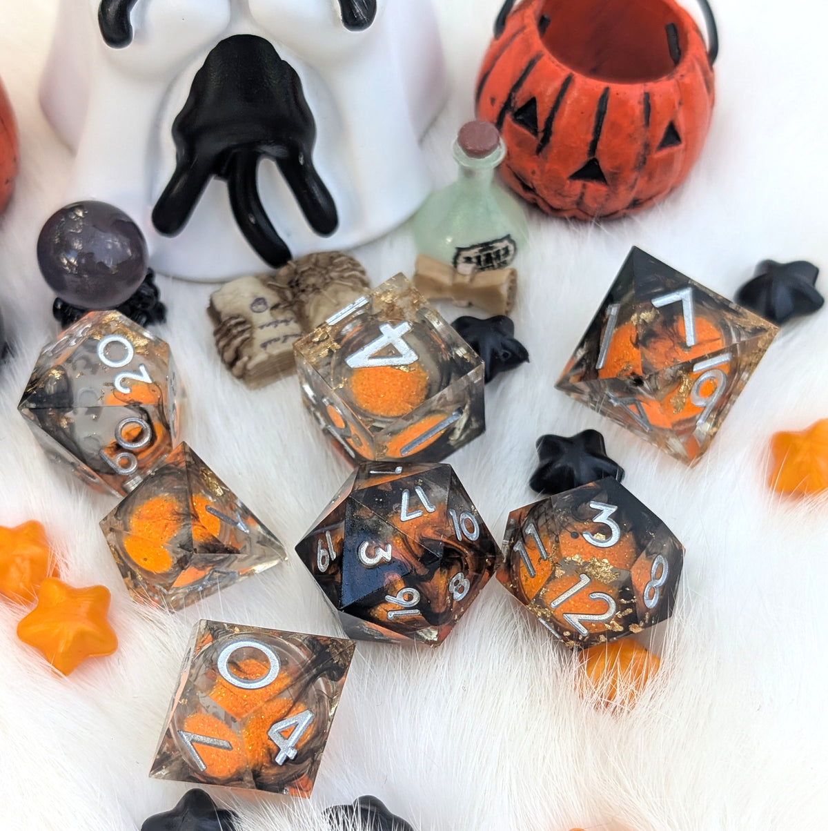 Halloween Liquid Core DnD Dice Set - Pumpkin Pyre