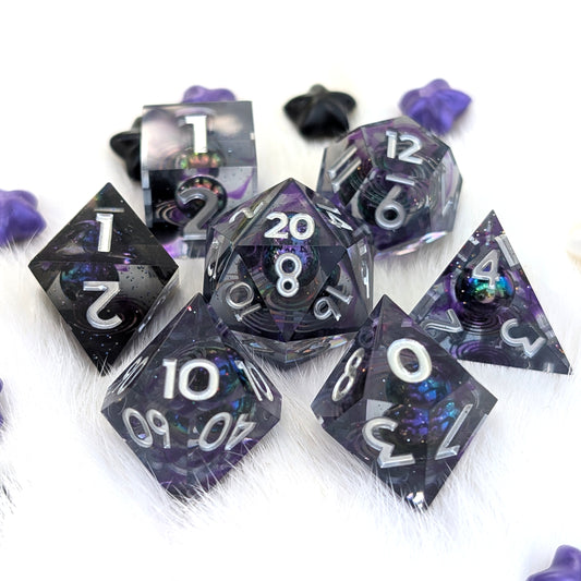 Sharp Edge DnD Dice Set - Purple Holographic Resin - Spectral portal