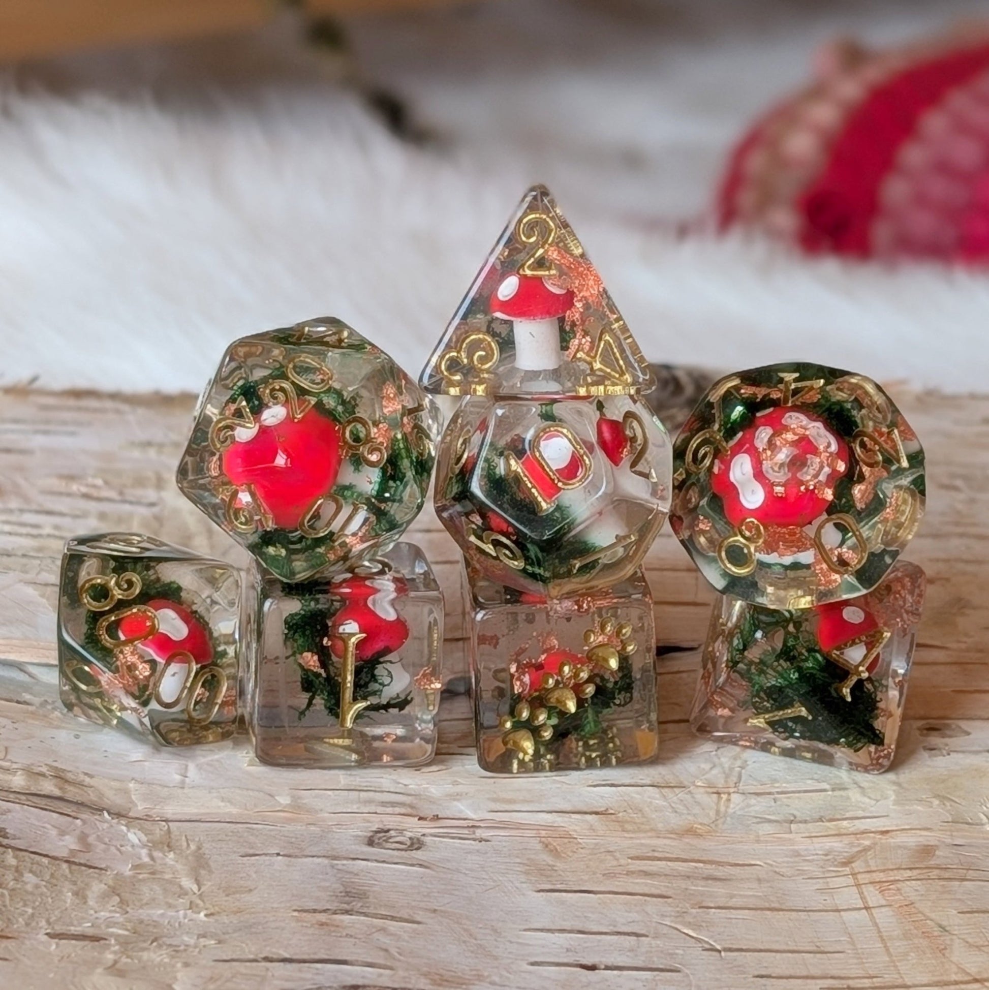 Amanita Mushrooms & Moss – 8 - Piece Botanical Dice Set with Gold Font | Fennek & Finch - Fennek and Finch