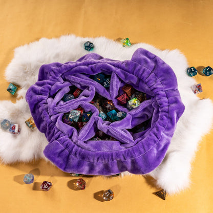 Bard Dice Bag: Blue Velvet & Golden Stars, Embroidered D20, Multi-Pocket TTRPG Storage Fennek and Finch