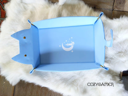 Cat Dice Tray in Light Blue | Foldable PU Leather Rolling Tray for DnD Dice Bags & Accessories Fennek & Finch