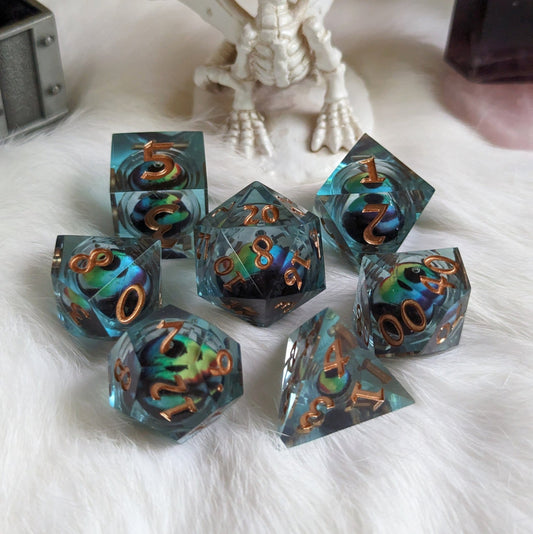 Colorful Moving Eye Liquid Core Sharp Edge Dice Set – 7 - Piece Swirling DnD Dice - Fennek and Finch