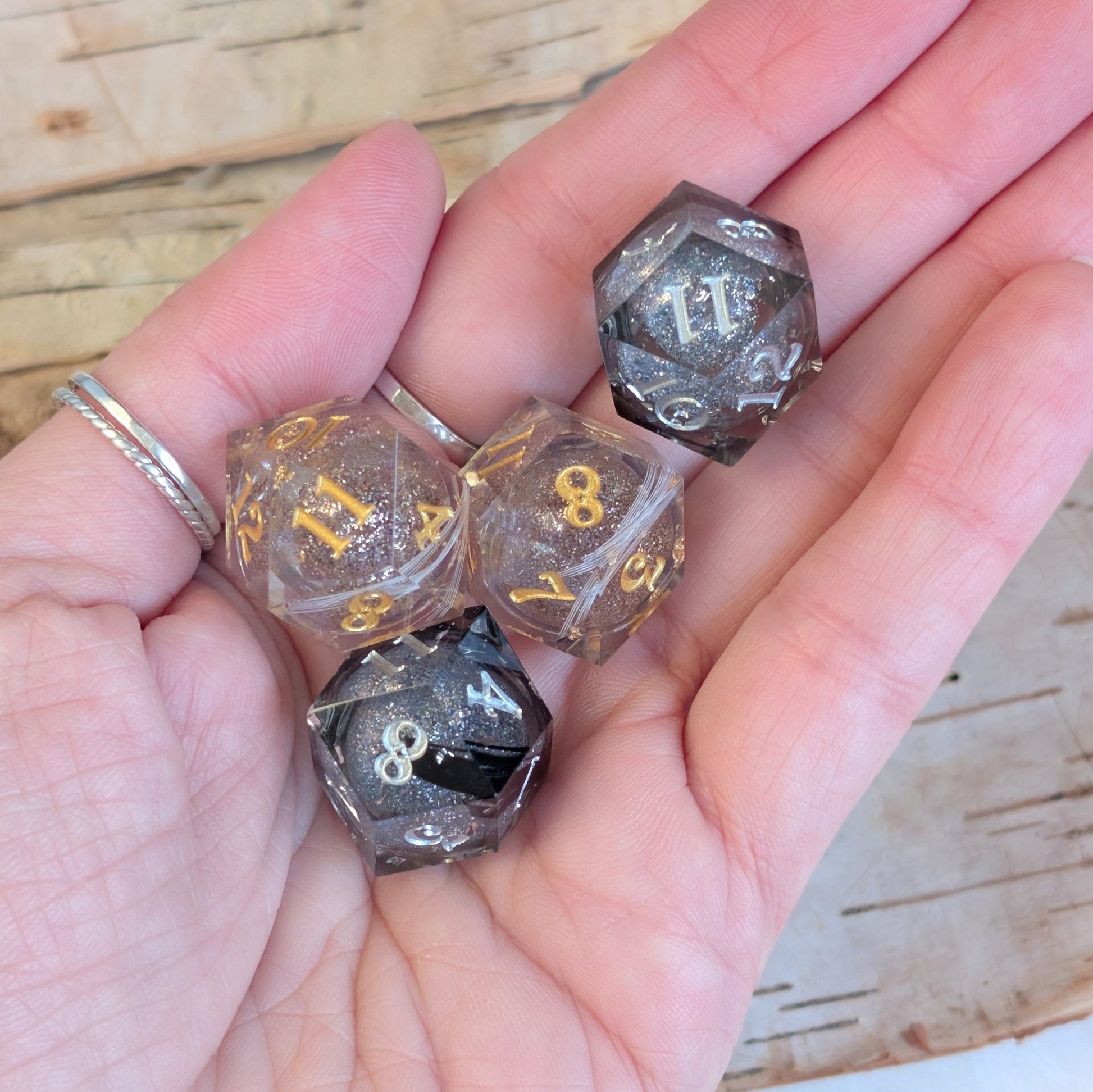 Daggerheart Hope and Fear Feather Liquid Core Dice Set – 2pc Sharp Edge Rhombic D12s Dice Fennek and Finch