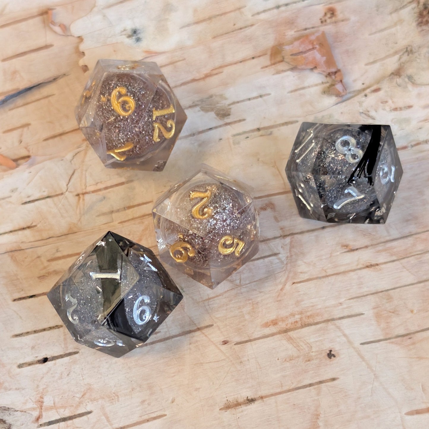 Daggerheart Hope and Fear Feather Liquid Core Dice Set – 2pc Sharp Edge Rhombic D12s Dice Fennek and Finch