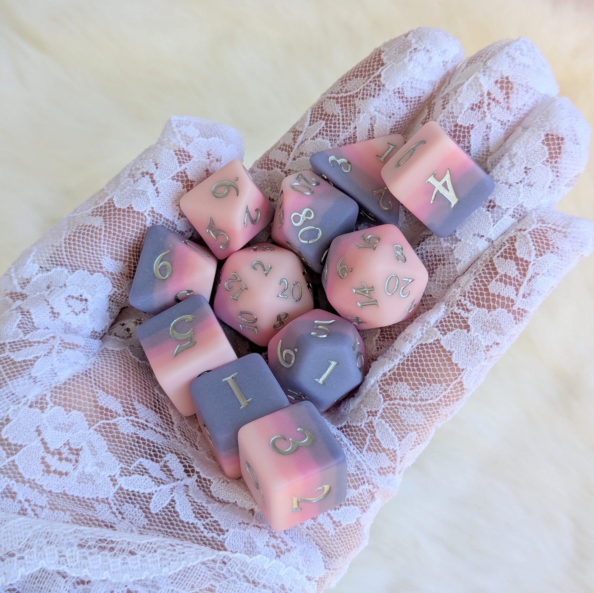Dreamweaver Dice Set | 7-Piece Ombre Pink Purple DnD Dice | Fennek