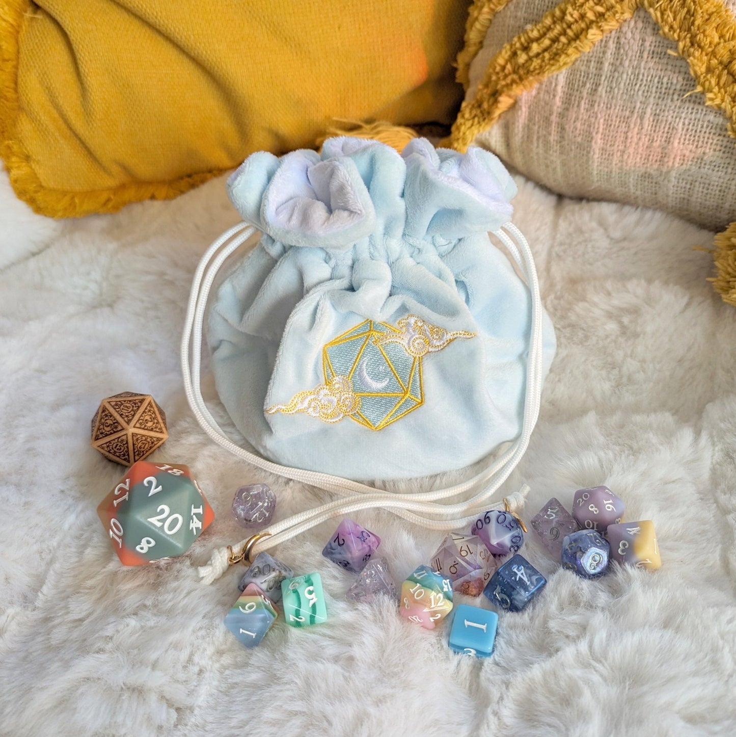 Dreamy Dice Bag – Multi - Pocket Blue White Velvet Pouch with D20 Moon | Fennek & Finch - Fennek and Finch