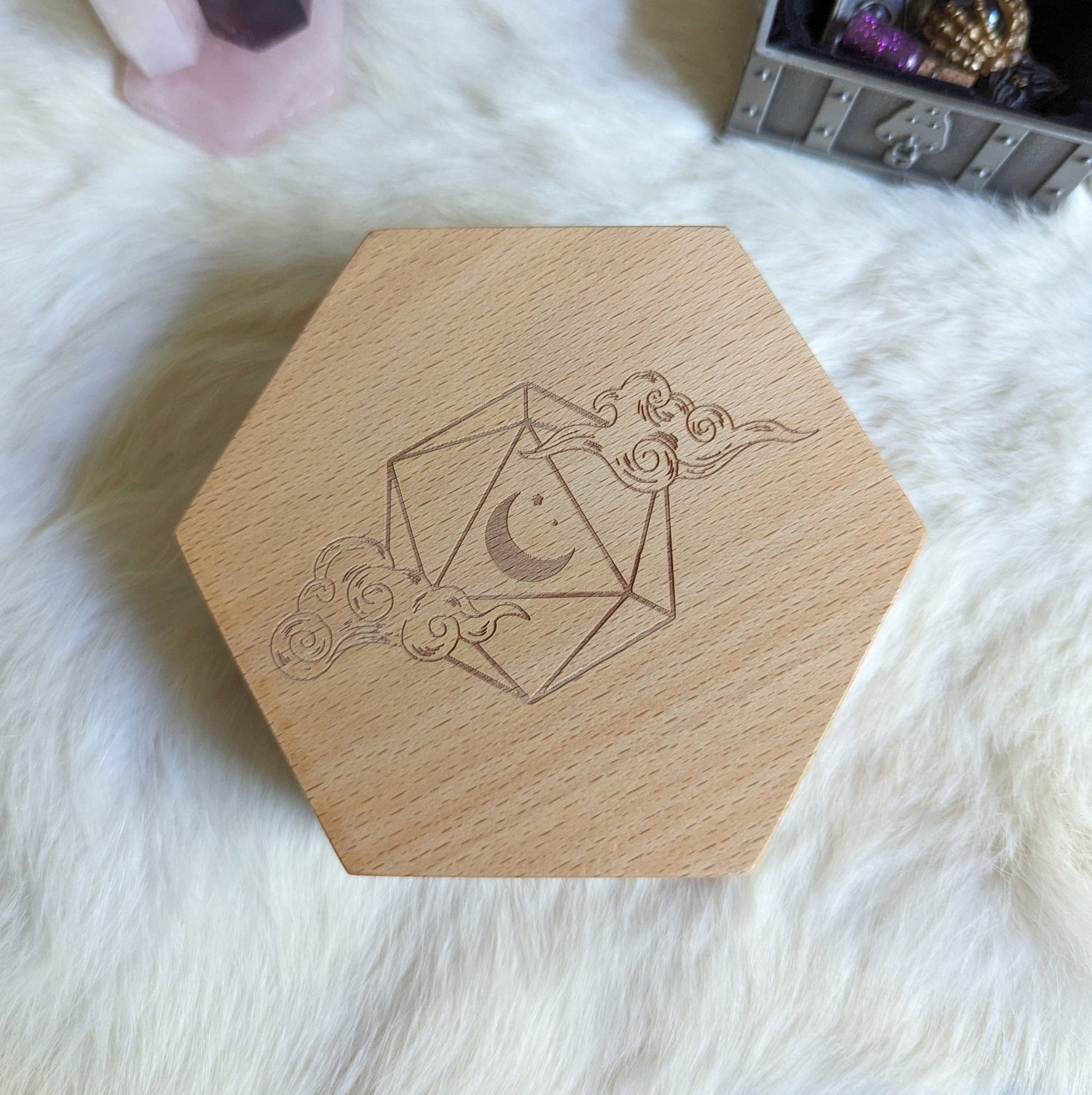 Dreamy Hexagonal Wood Dice Box – Beech Wood 4.2" x 4" Magnetic Storage Toy Chests Fennek and Finch