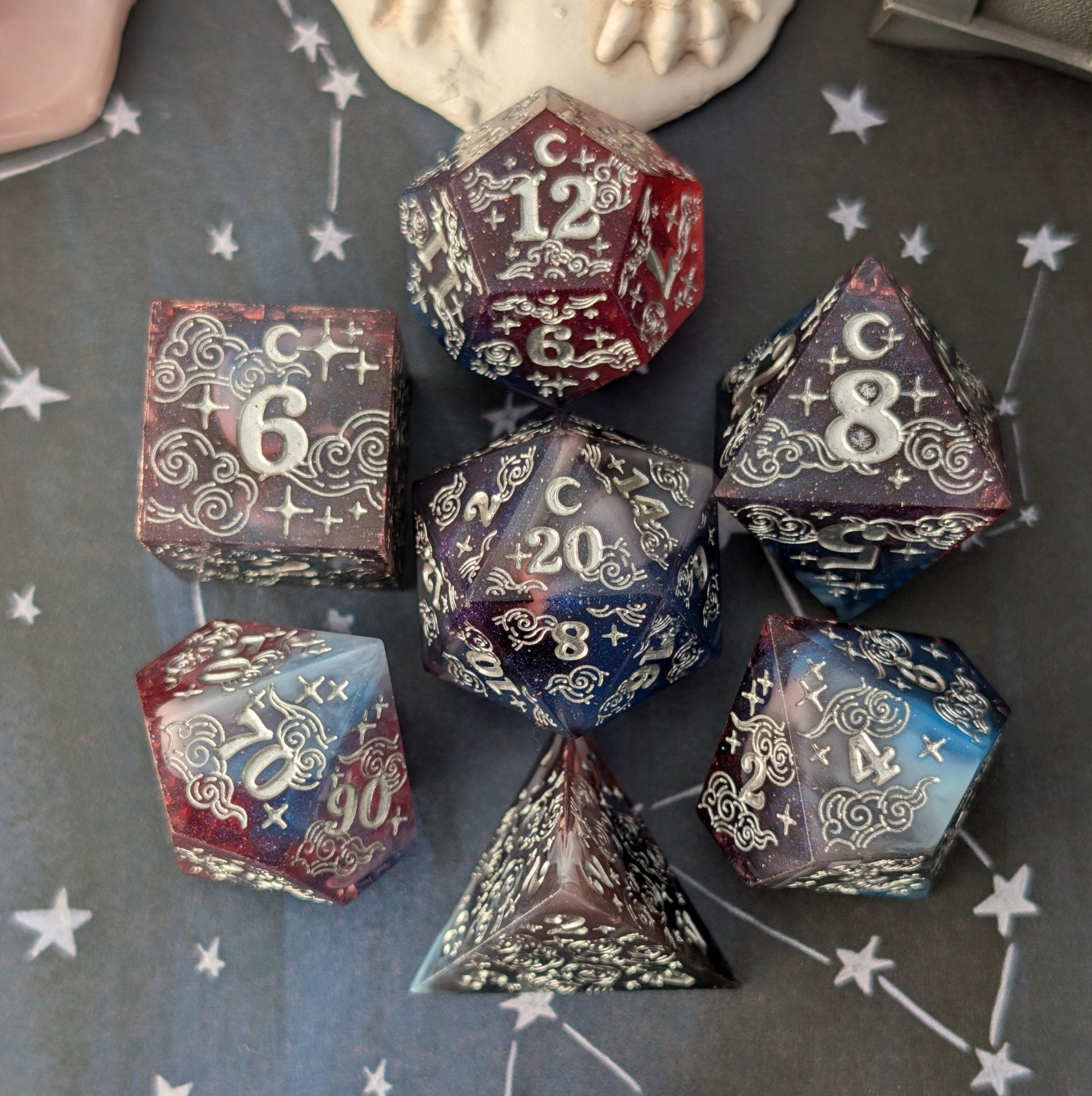 Dreamy Night Sky Dice Set – Sharp Edge Blue Burgundy Resin with Cloud and Moon Etching - Fennek and Finch