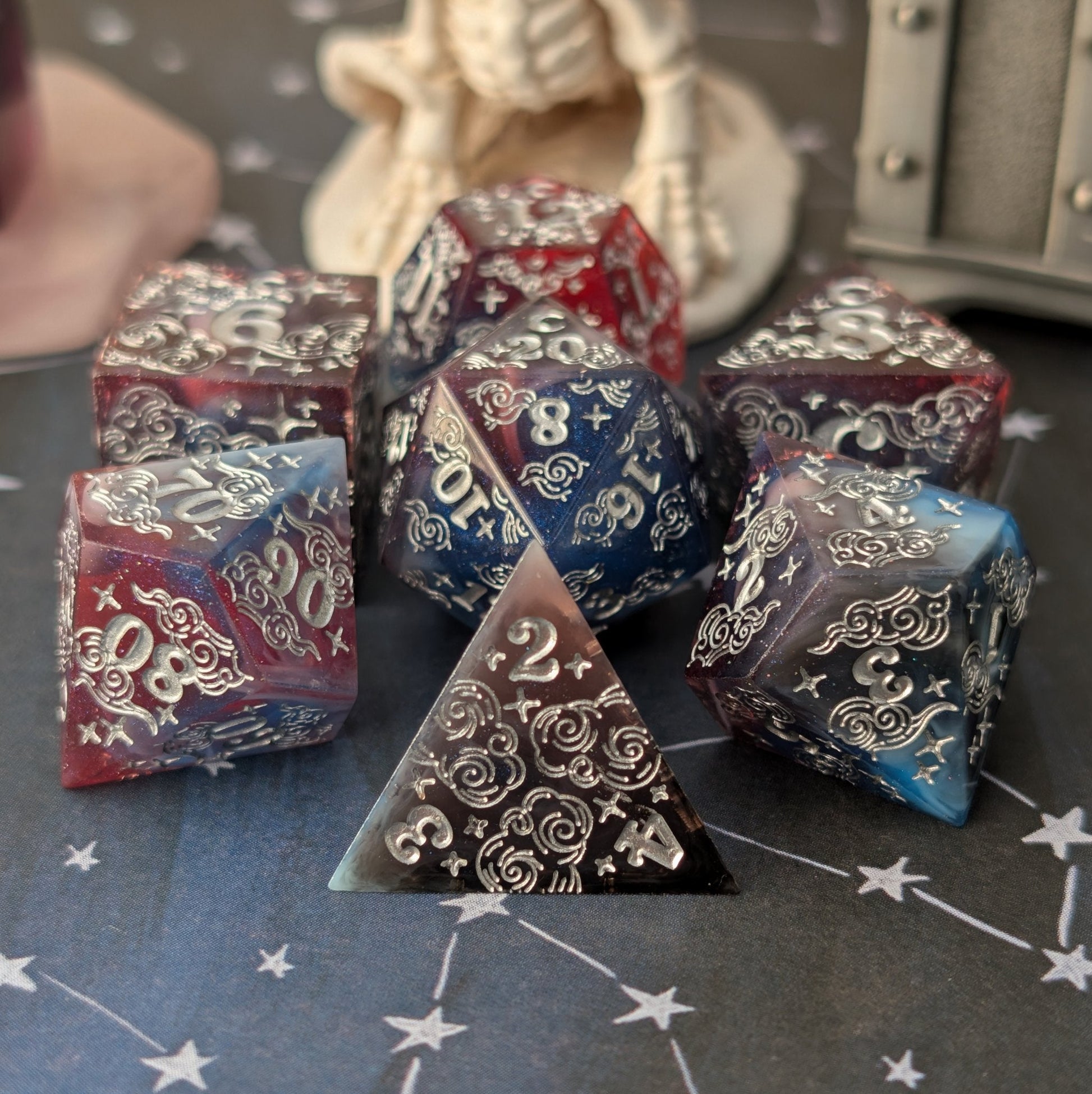 Dreamy Night Sky Dice Set – Sharp Edge Blue Burgundy Resin with Cloud and Moon Etching - Fennek and Finch