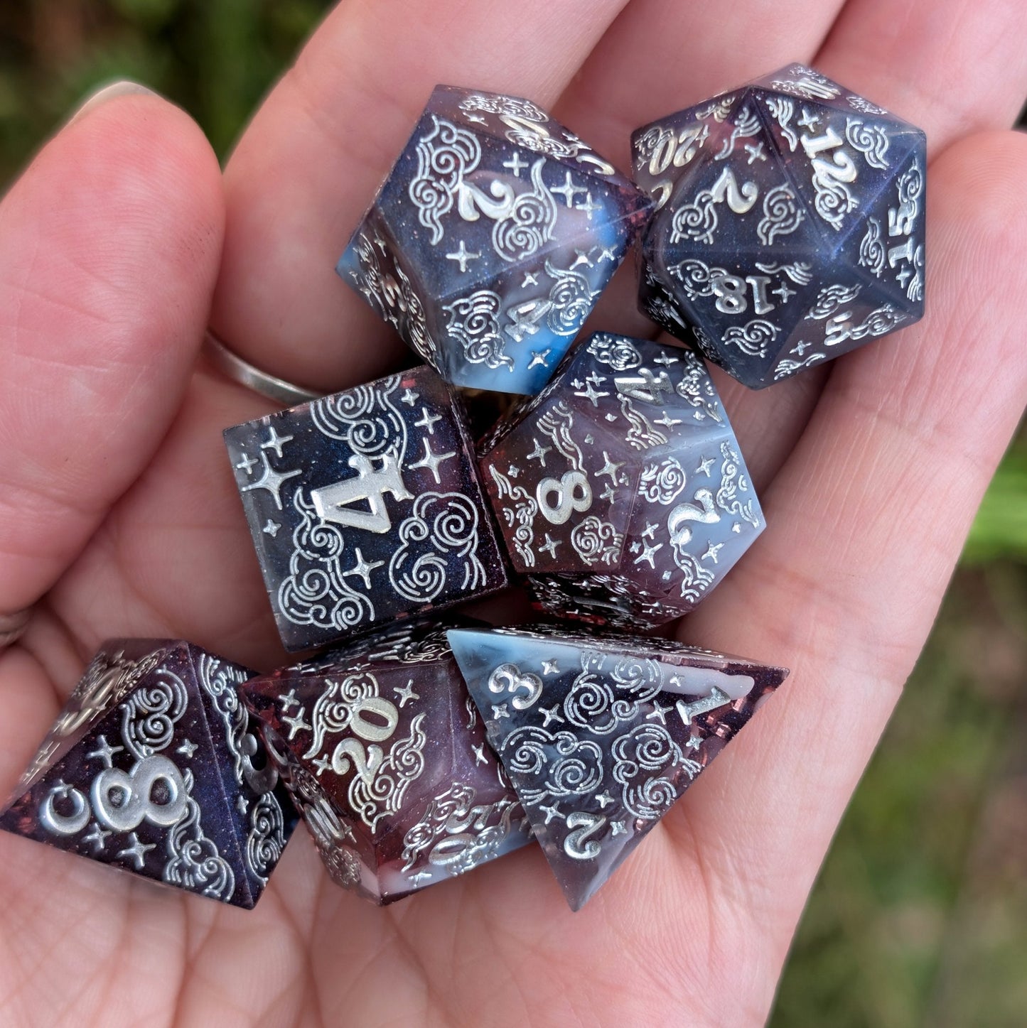Dreamy Night Sky Dice Set – Sharp Edge Blue Burgundy Resin with Cloud and Moon Etching - Fennek and Finch