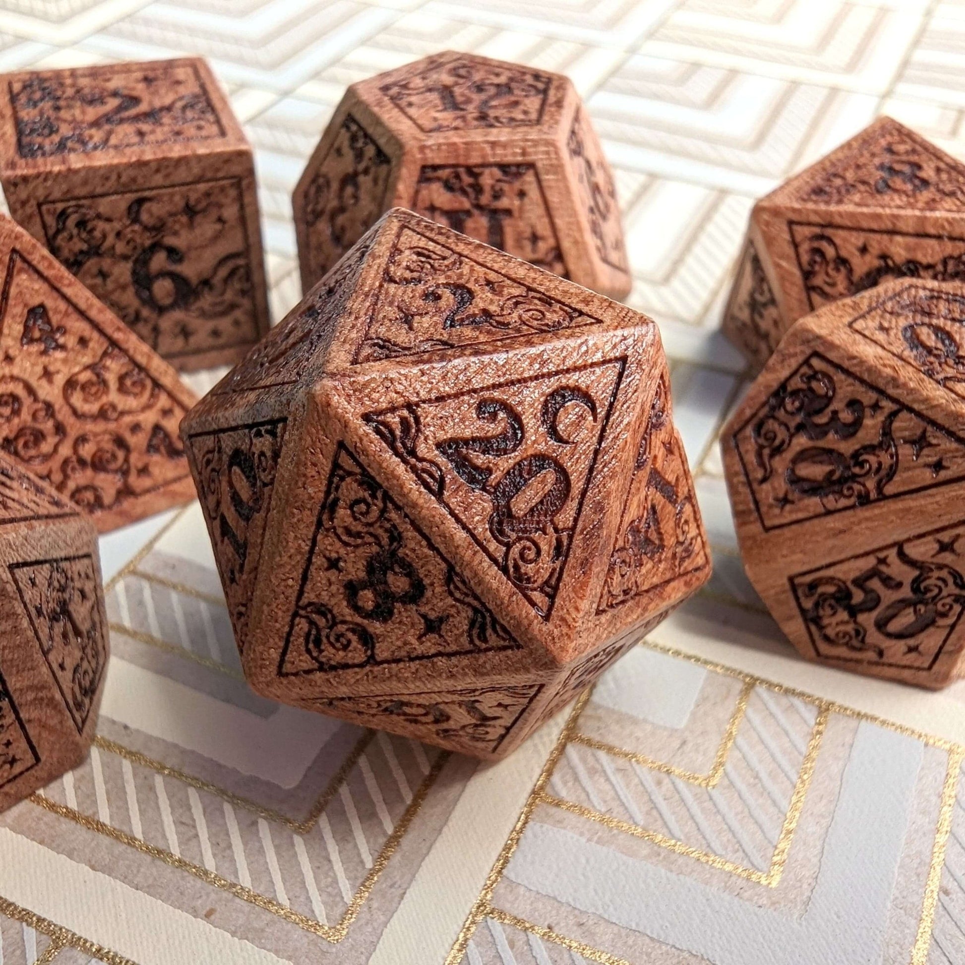 Dreamy Star and Moon Wood Dice Set – 7 - Piece Engraved Wooden DnD Dice | Fennek & Finch - Fennek and Finch