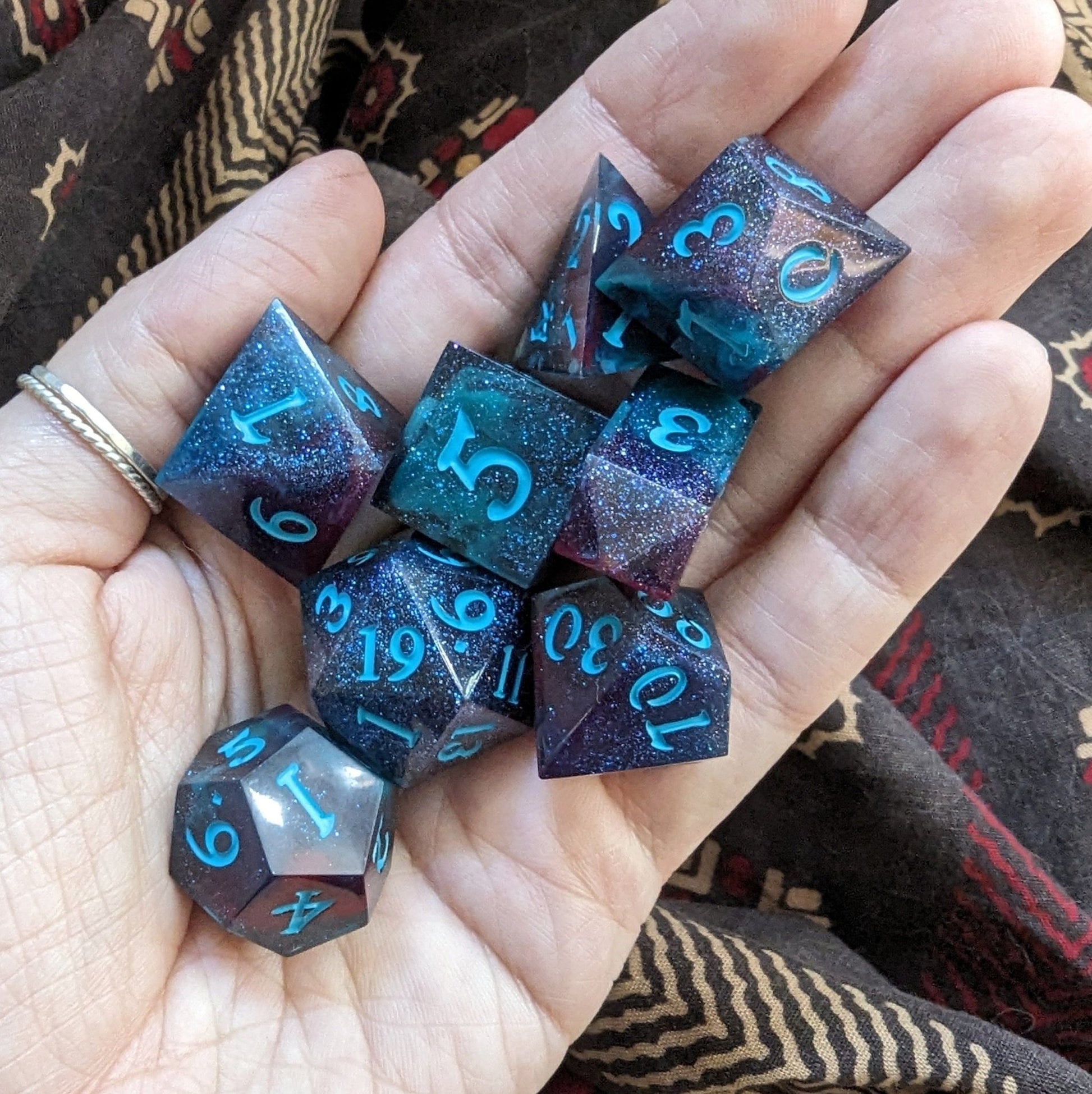 Fae Wing Dust Dice Set – 7 - Piece Iridescent Shimmer DnD Dice | Fennek & Finch - Fennek and Finch