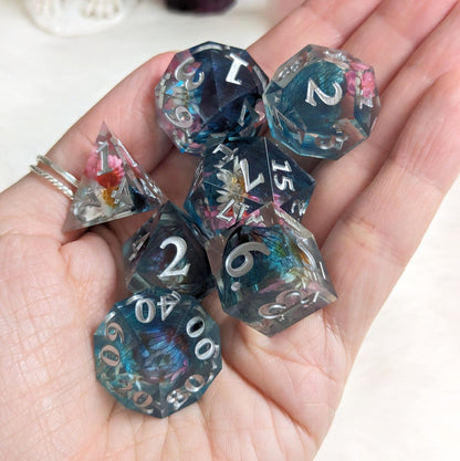 Flower Garden Dice Set – Pink, White & Blue with Real Dried Flowers - Fennek and Finch