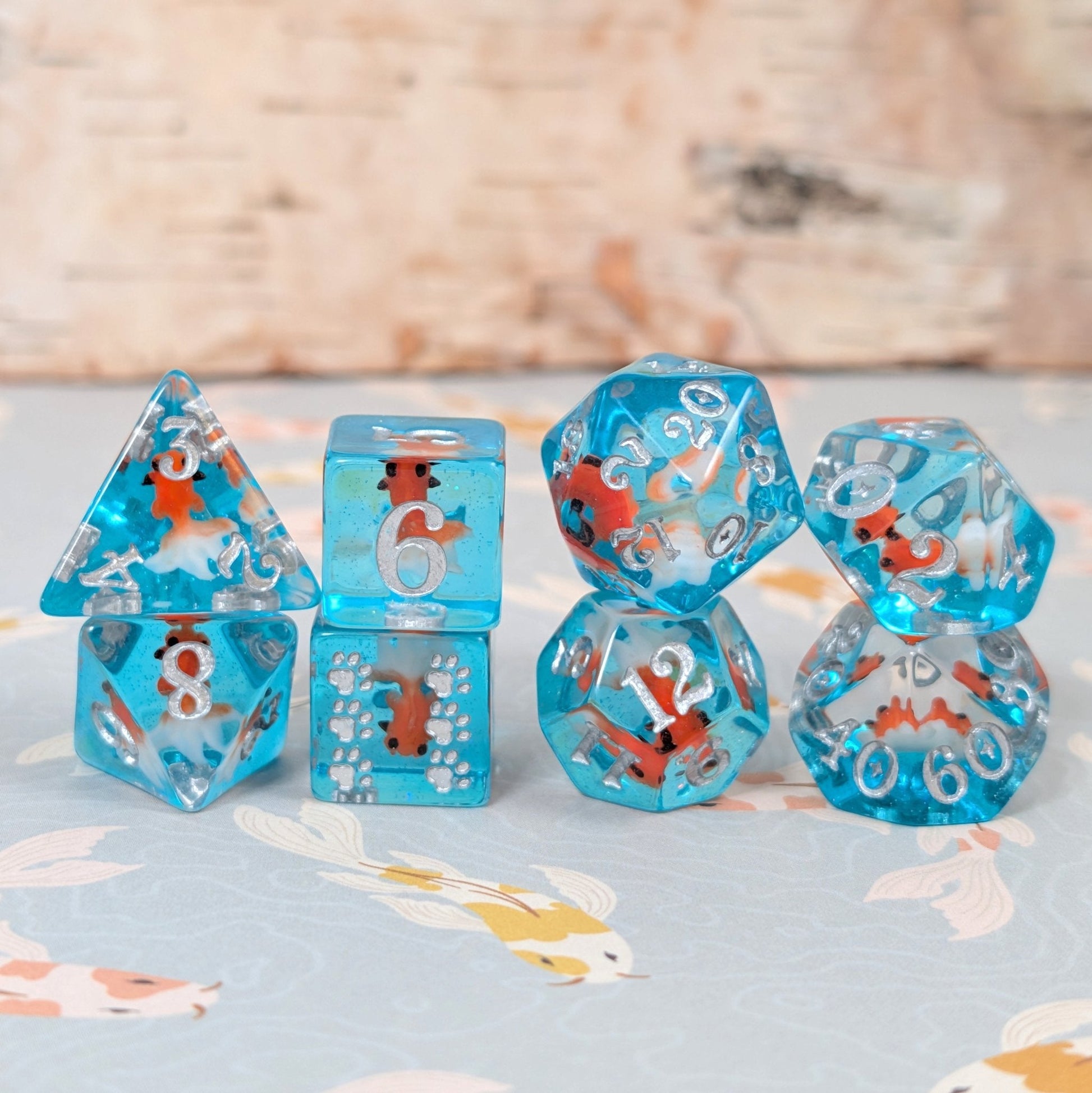 Goldfish Resin Dice Set – 8pc Animal Dice with Paw D6 - Fennek and Finch