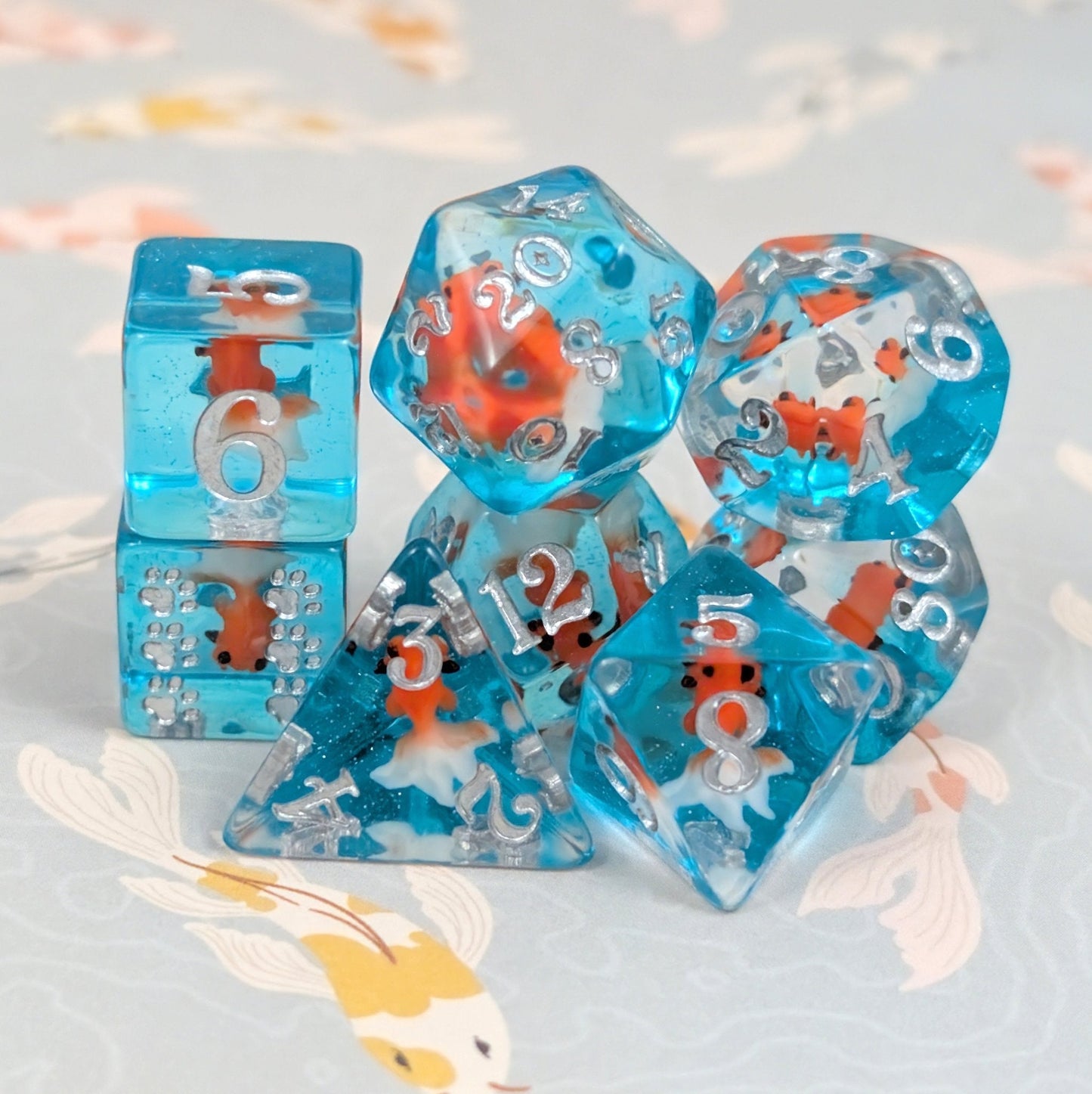 Goldfish Resin Dice Set – 8pc Animal Dice with Paw D6 - Fennek and Finch