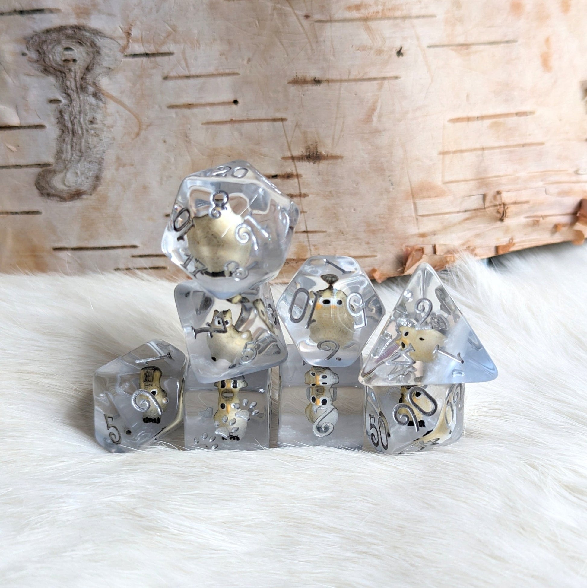 Horned Owl Dice Set – 8-Piece Animal DnD Dice with Paw D6 | Fennek & Finch Dice Sets & Games Fennek and Finch