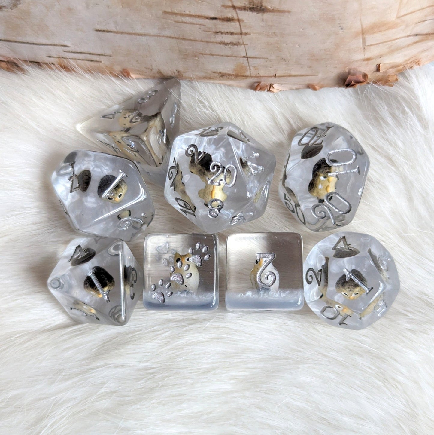 Horned Owl Dice Set – 8-Piece Animal DnD Dice with Paw D6 | Fennek & Finch Dice Sets & Games Fennek and Finch