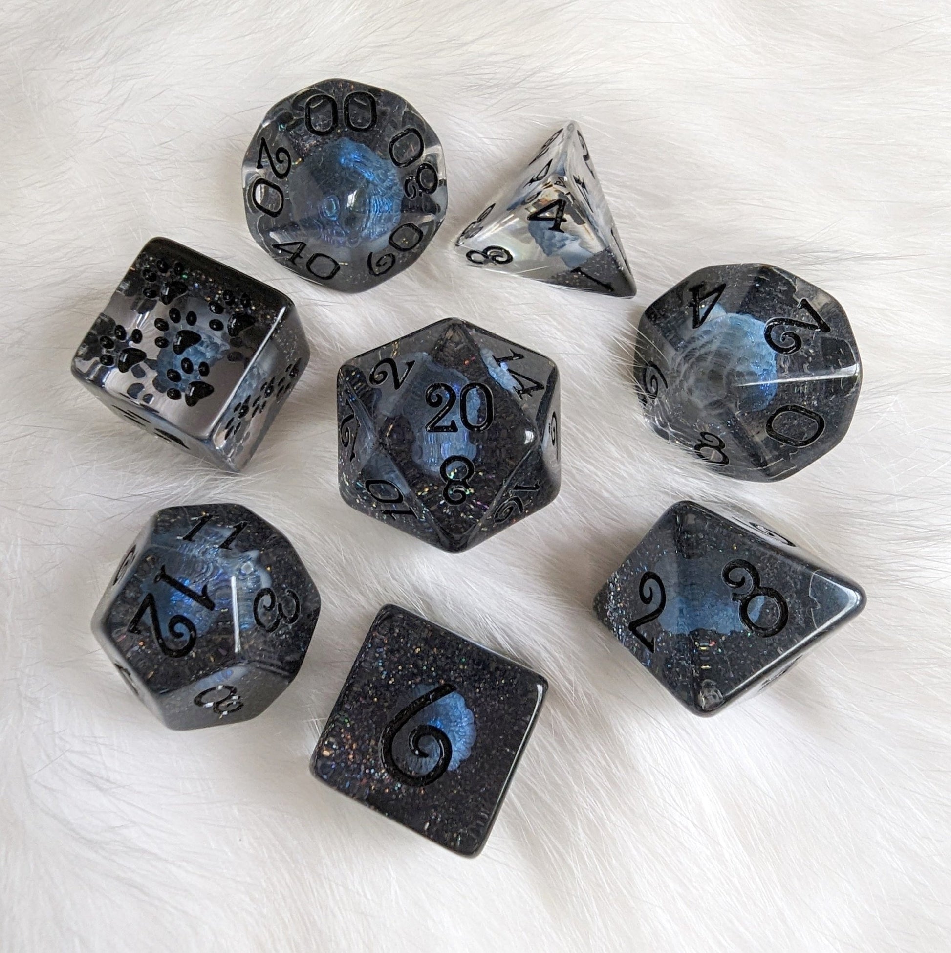 Inky Cap Mushroom Dice Set – 8 - Piece Black Glitter DnD Dice with Paw D6 | Fennek & Finch - Fennek and Finch