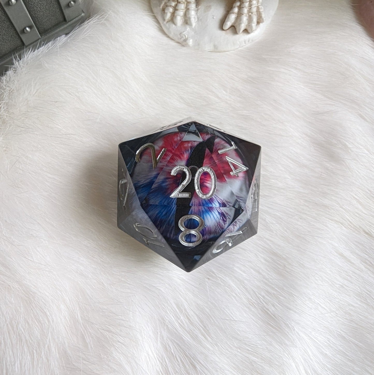 Liquid Core Eye Large D20 White Red Blue – 1.5" Moving Eye DnD Die - Fennek and Finch