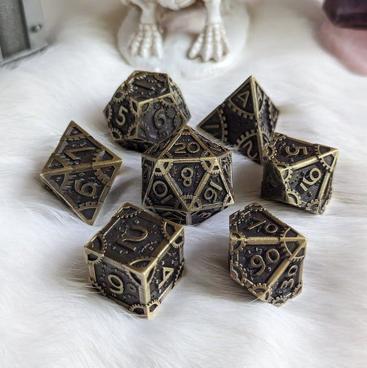 Metal Gears Dice Set Brass – 7 - Piece Clockwork Zinc Alloy DnD Dice - Fennek and Finch