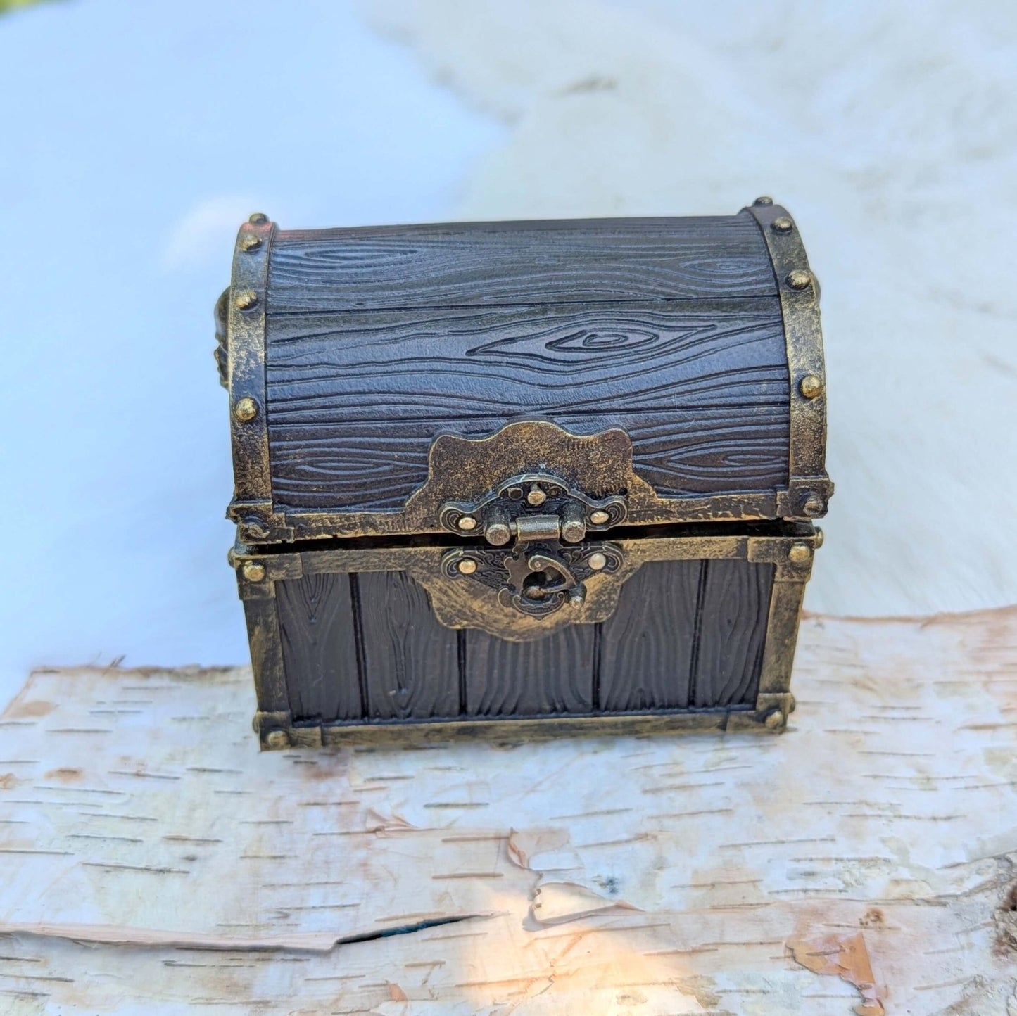 Mimic Treasure Chest Dice Box - Fennek and Finch